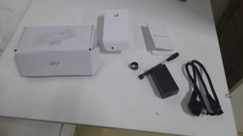 UBIQUITI NANOSTATION LOCO M5 5GHZ INDOOR/O(OUTLET)