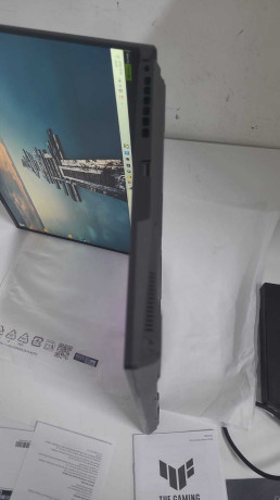 ASUS TUF F16 FX607VU-RL001 I5-210H 8GB 512(OUTLET)